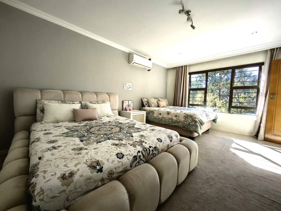 To Let 4 Bedroom Property for Rent in Cashan North West
